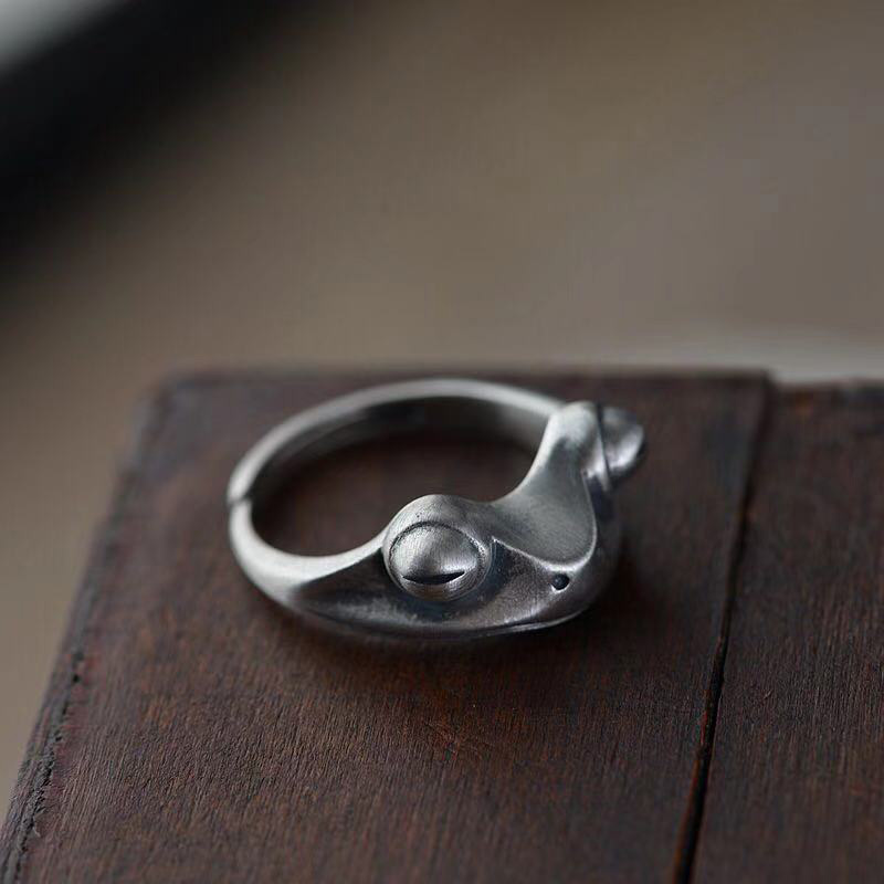 Retro Distressed Frog Ring For - Men Accessories Drawing recension och pris